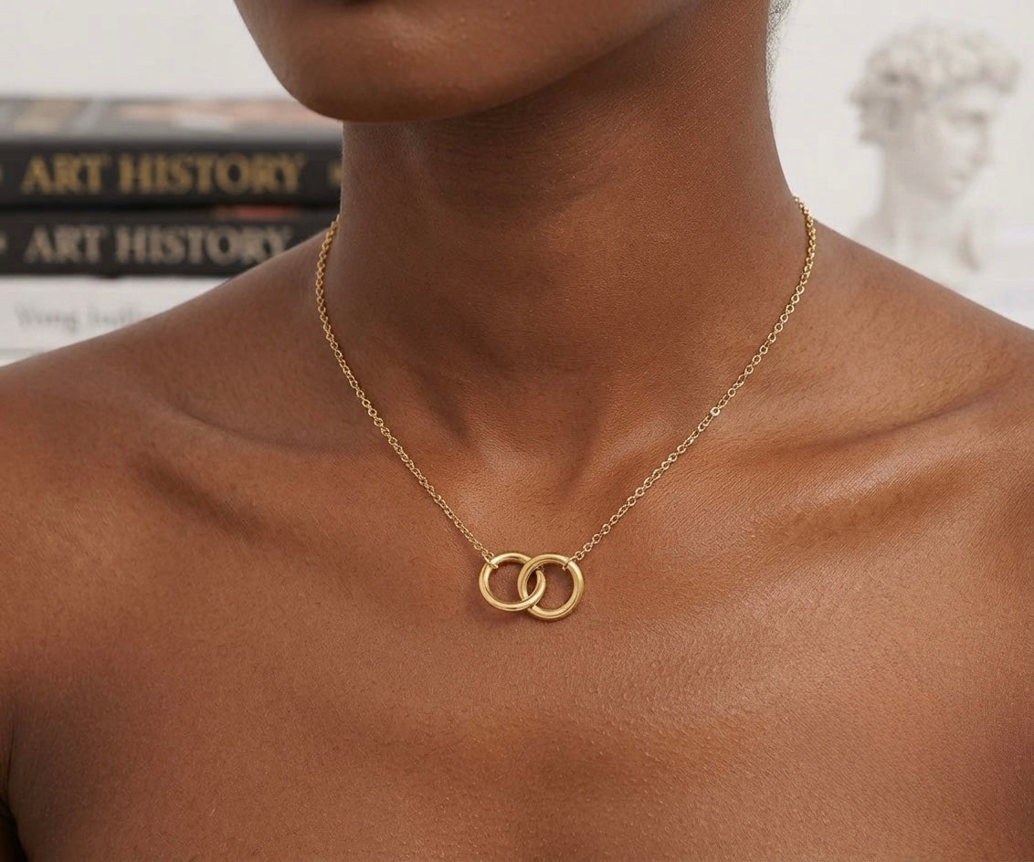 Aurelia Interlocking Dual Ring Necklace