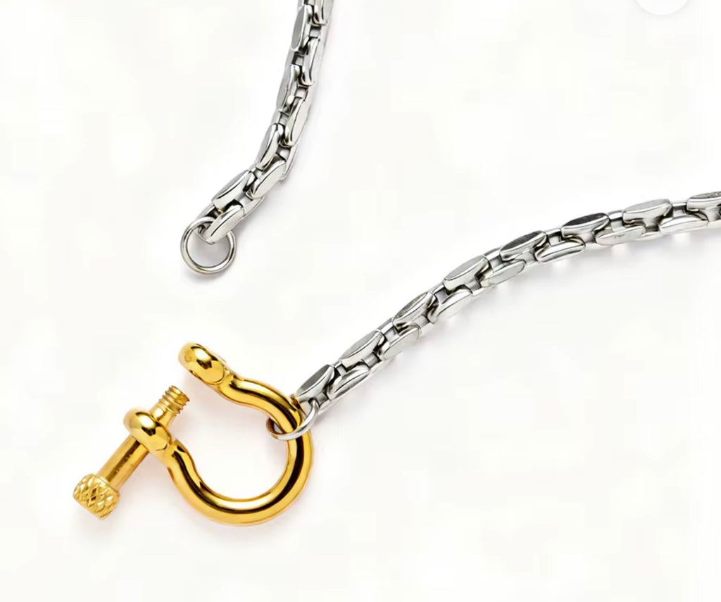 Two-Tone Horseshoe Shackle Statement Necklace & Bracelet Set